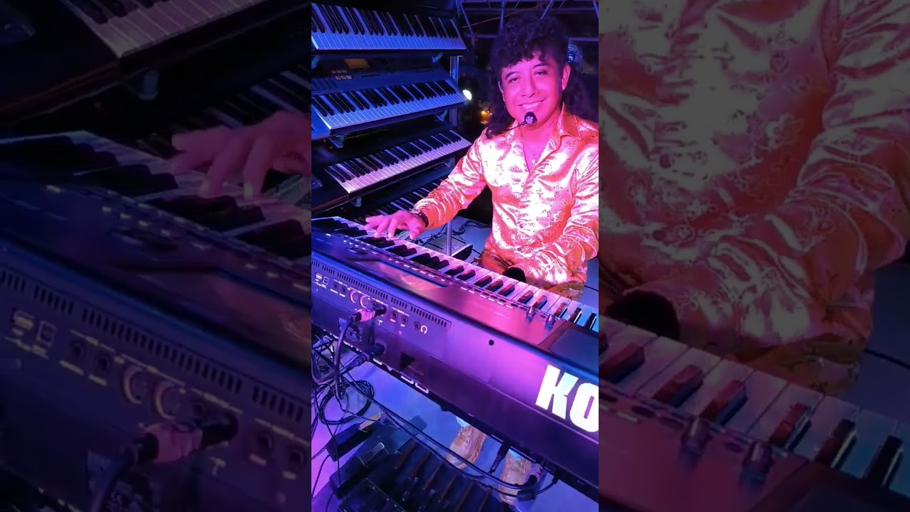 Miguel angel el dragón y sus teclados en vivo en Mapachapan