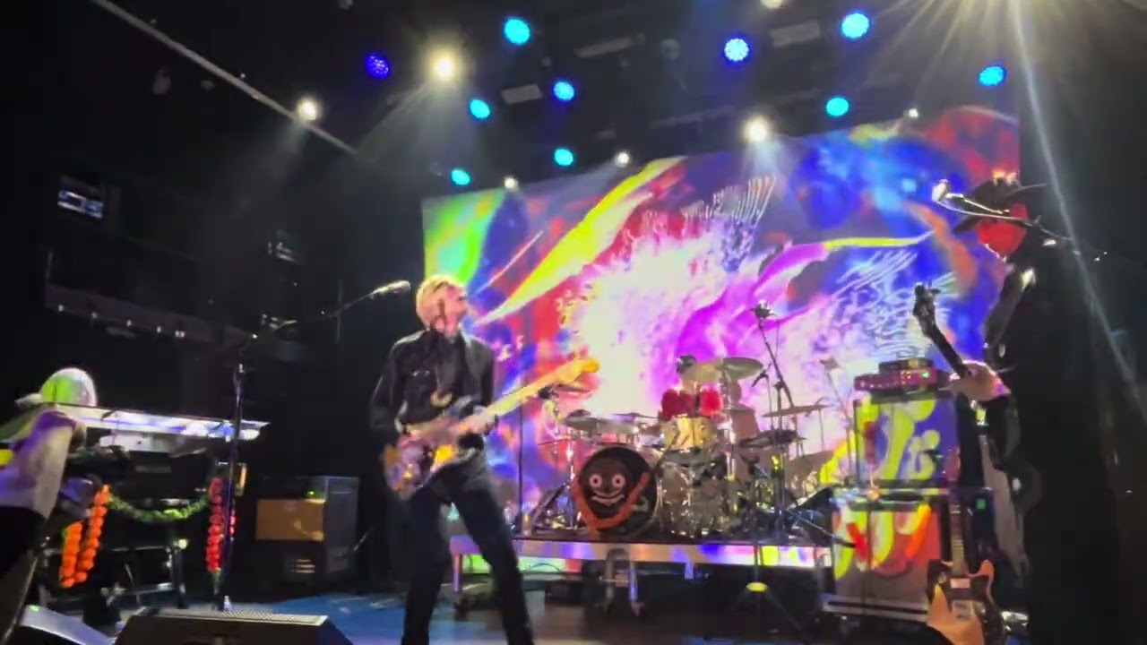 Kula Shaker - Broke as Folk (Live @ Irving Plaza NY) Sept 22, 2025.