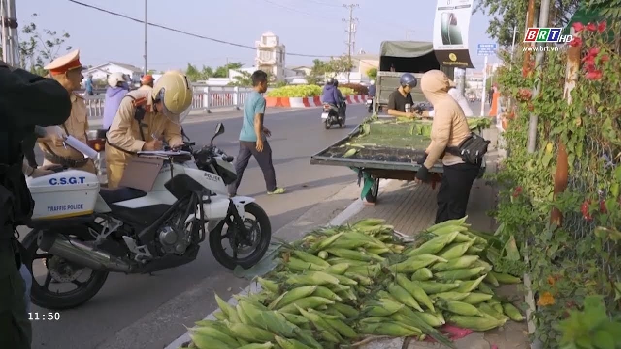 TP. Vũng Tàu: Nan giải việc dẹp xe lôi tự chế bán hàng rong | BRTgo