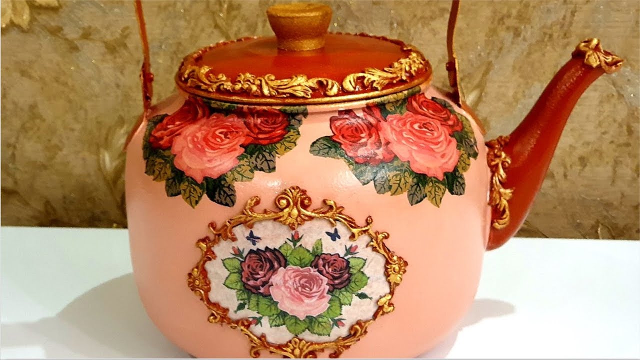 Old Kettle Decorating Idea / Kettle decoupage