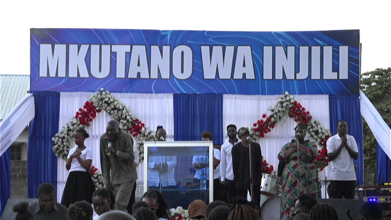 MKUTANO MKUBWA WA INJILI TAG KAWE