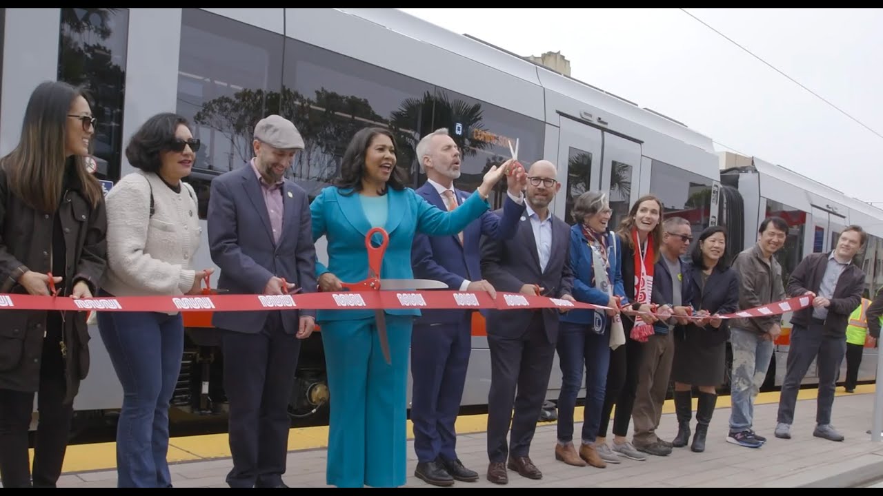 San Francisco Celebrates the Opening of L Taraval MUNI Line