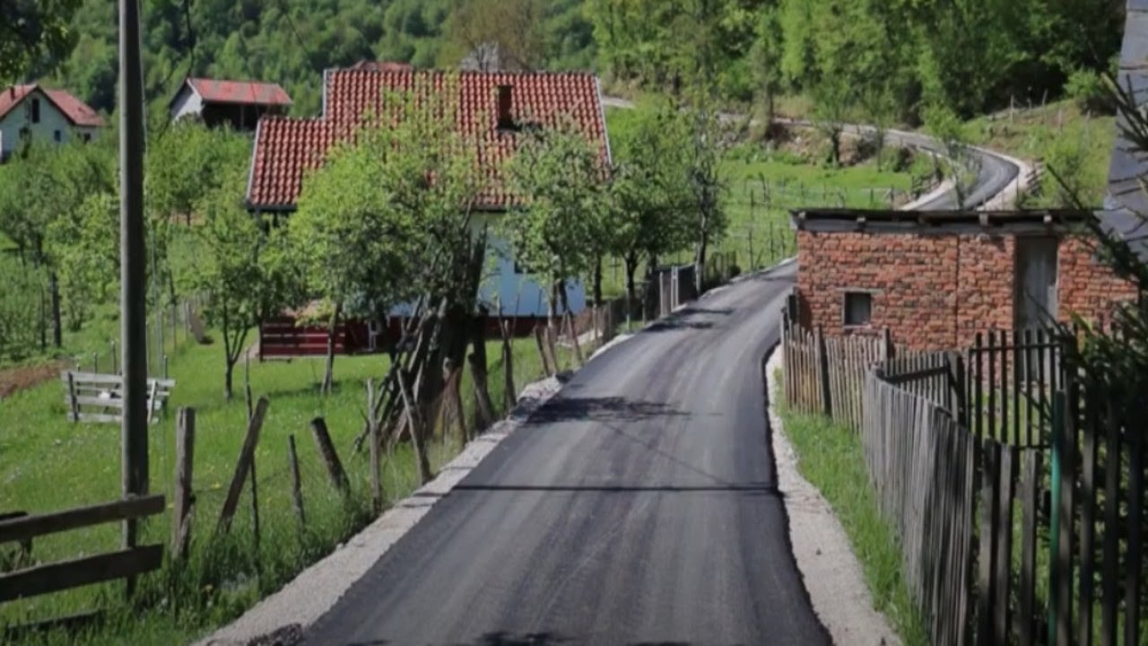 06.05.2020. ASFALTIRAN PUT U SELU DOBRAČE