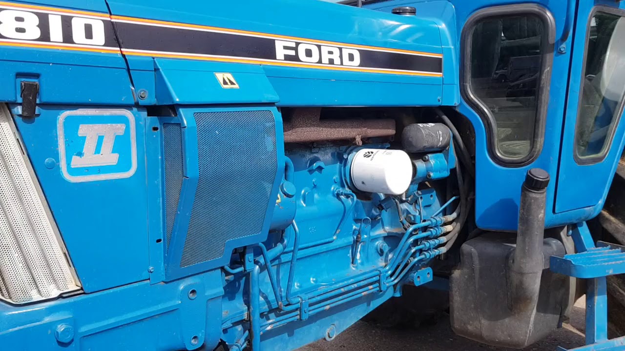 1989 Ford 7810 II 2WD Tractor