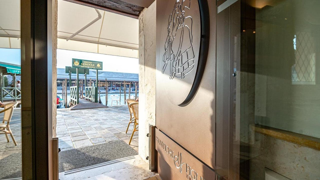 Antiche Figure Hotel, Venice, Italy | Holidays In Italy