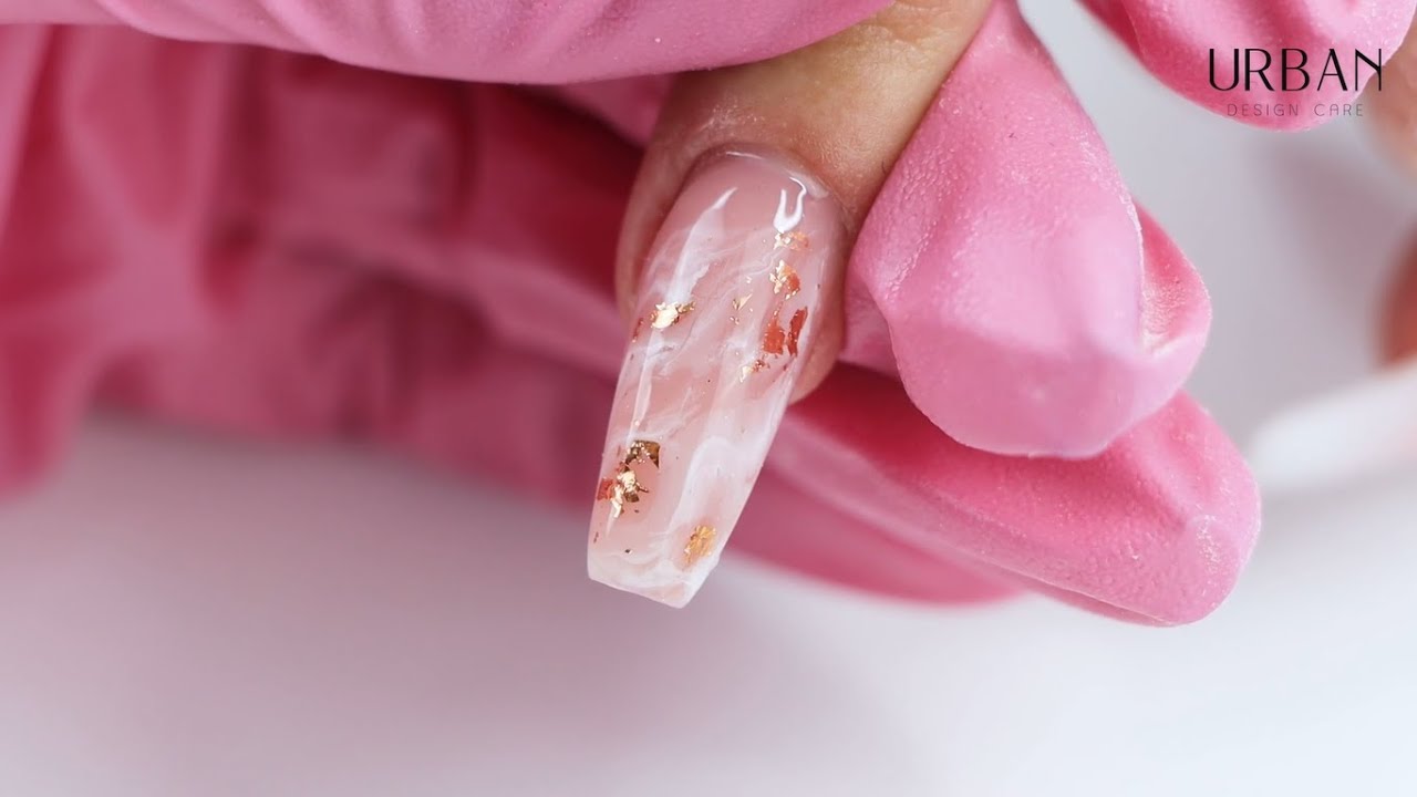 Como Fazer Manicure Marmoreada com os produtos Urban Design Care