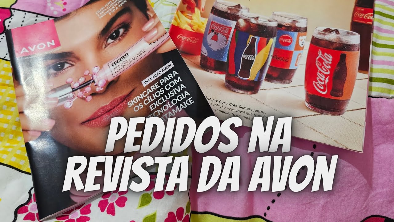 Fazendo pedidos na revista da avon...