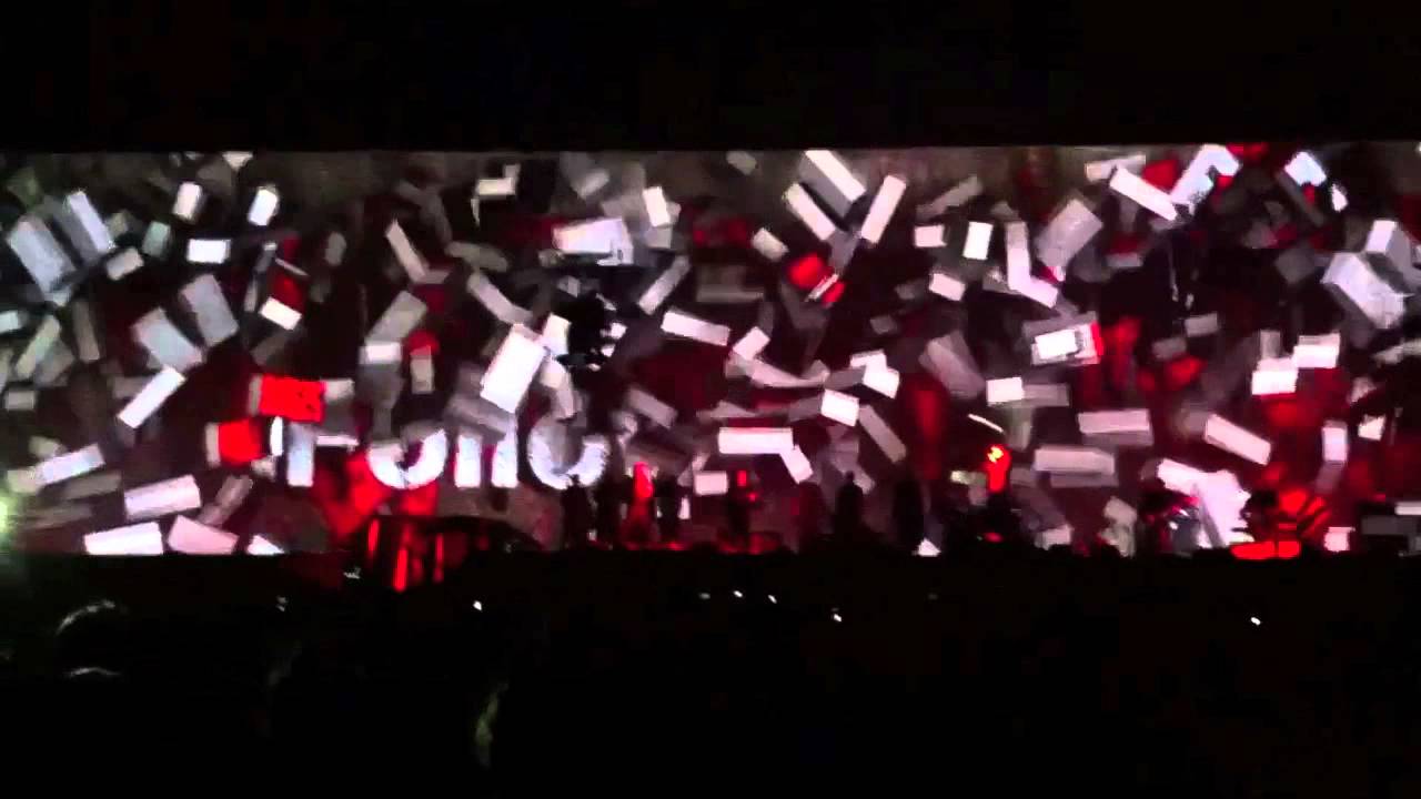 Roger Waters - Run Like Hell - Live