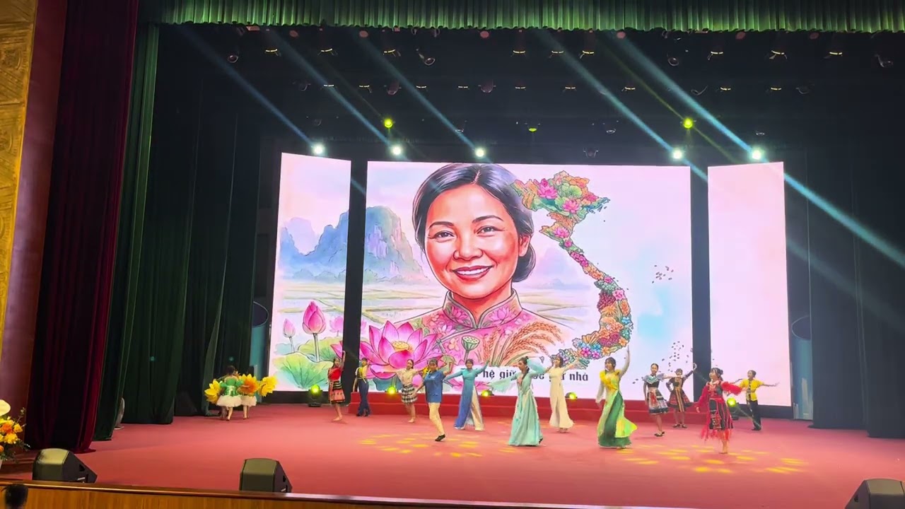 Tinh hoa Việt Nam