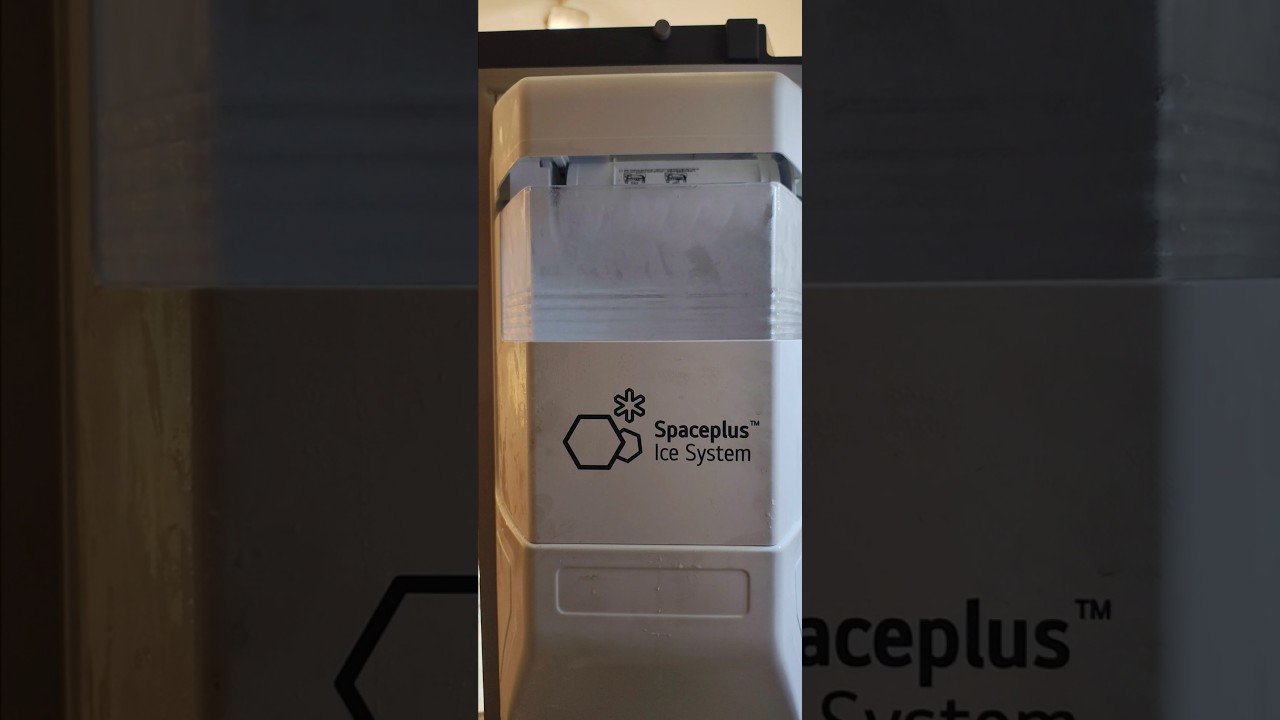 [LG Side-by-side refrigerator]-How to test the ice maker in a Side-by-side model #shorts #follow