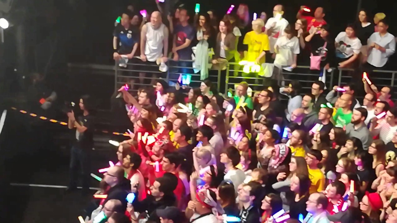 °C-ute La Cigale Paris Partie 6