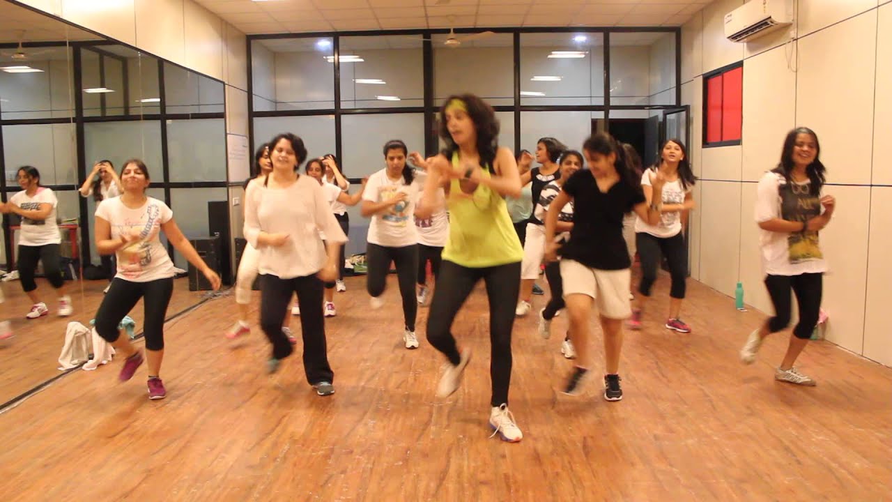 Zumba Bollywood Tune Mari Entry..!!