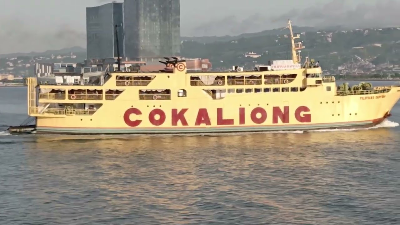 COKALIONG || Filipinas Dapitan Overtaking Filipinas Nasipit; Docking Manuever At Cebu Pier 1