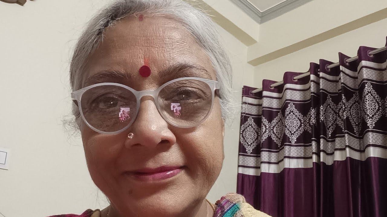 आज माता-पिता है वक्त रहते कद्र कर लो 🫂 वरना बाद में हाथ कुछ नहीं लगता 😭#Banaras 