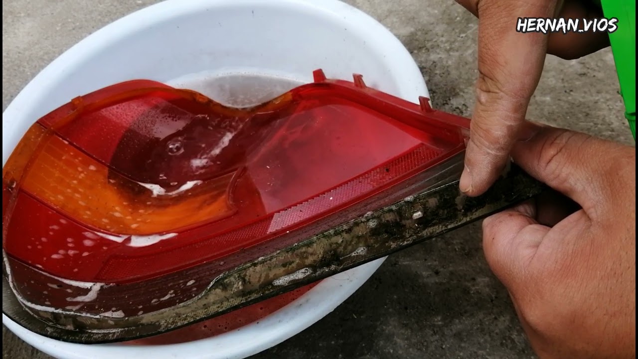 Restauracion De Focos traseros al Toyota Yaris Ecco/Echo/Platz