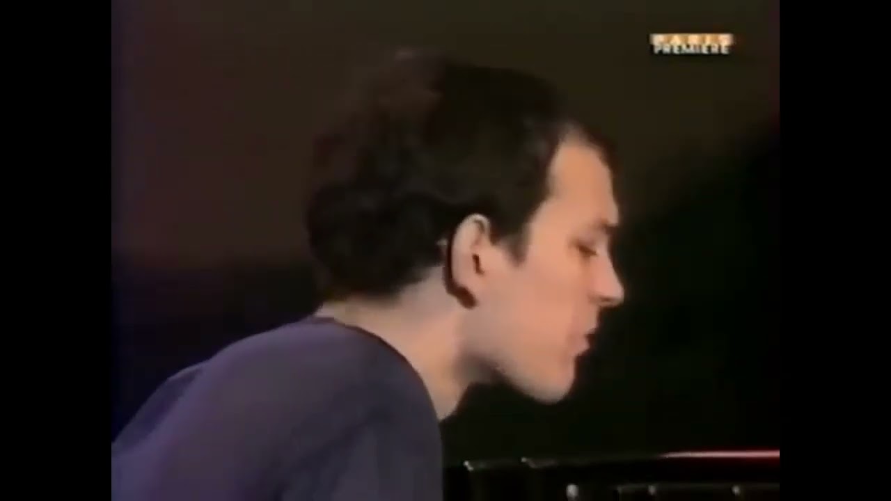 Brad Mehldau improvising on Night in Tunisia