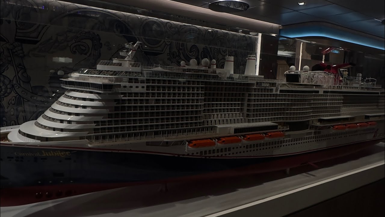 Embarkation day! Carnival jubilee with family🌴