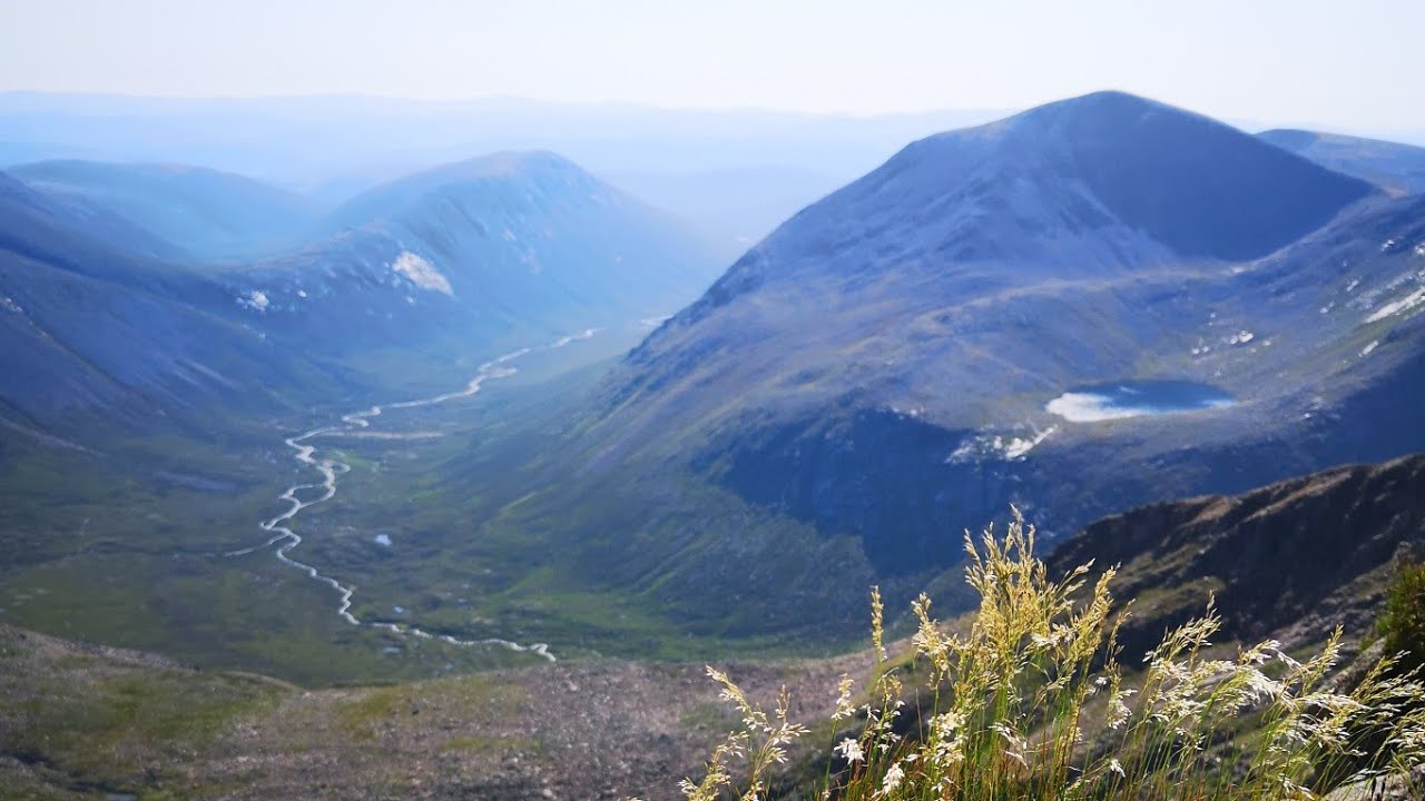 Braeriach (1296m) ascent via Chalamain Gap and Lairig Ghru on 25th August 2019