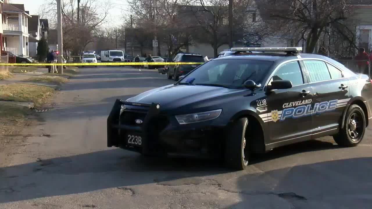 Ohio sees drop in gun crimes across major cities after permitless carry law, study shows