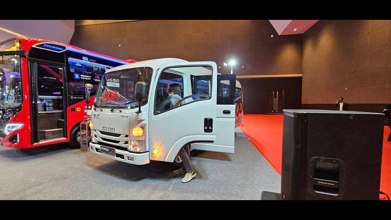 Busworld Jakarta 2024 Isuzu Elf New Armada Prona review