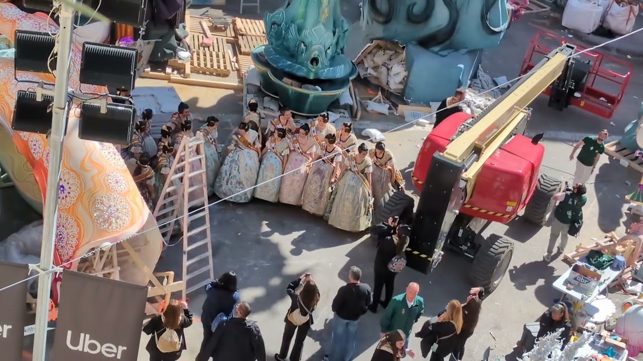 Fallas 2026 - Visita de las falleras de la falla de Convento Jerusalén a su falla