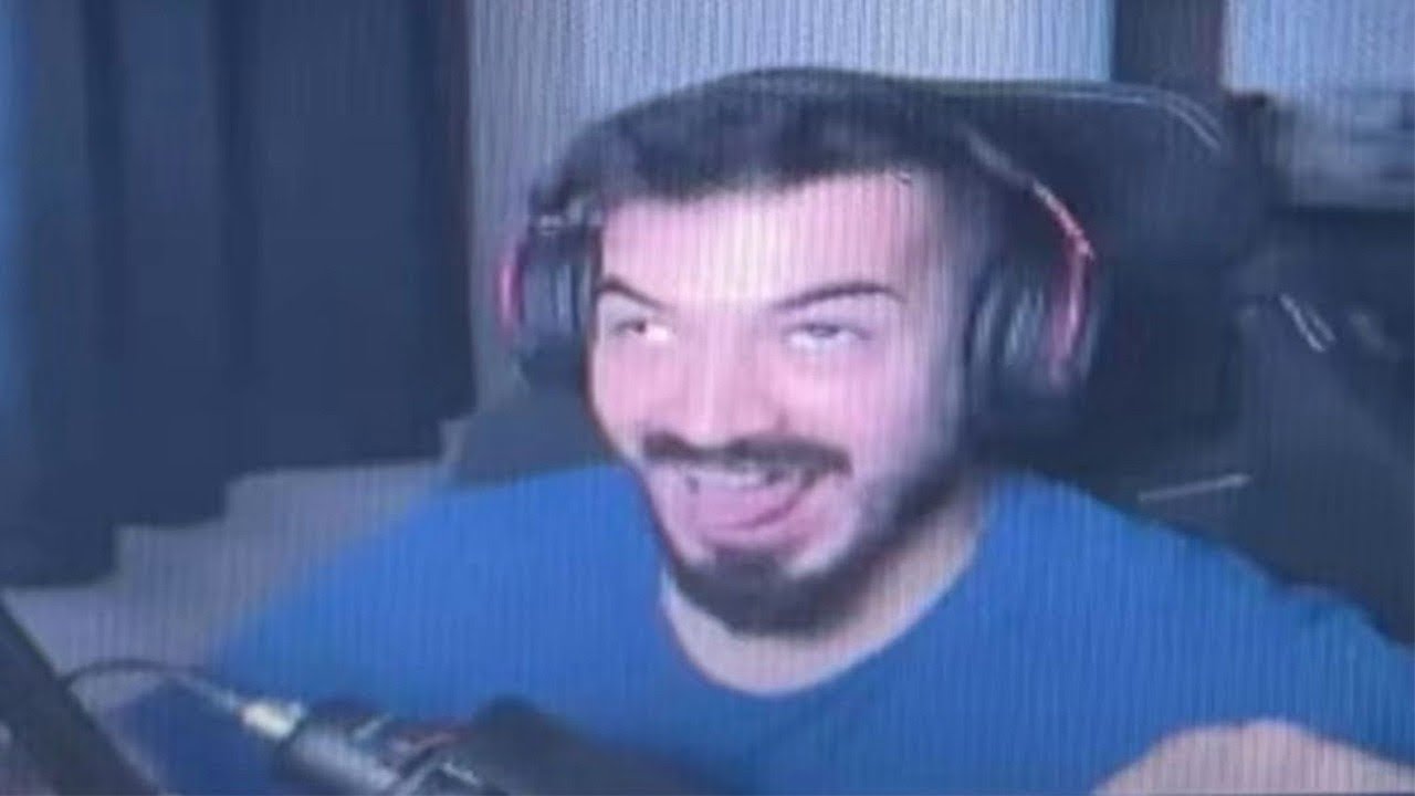 AM FOST CORUPT! SUNT UN L@BAR!