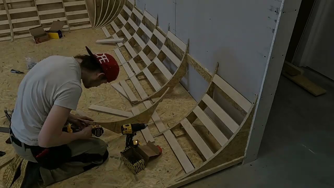 I build a Cyclorama wall from scrach