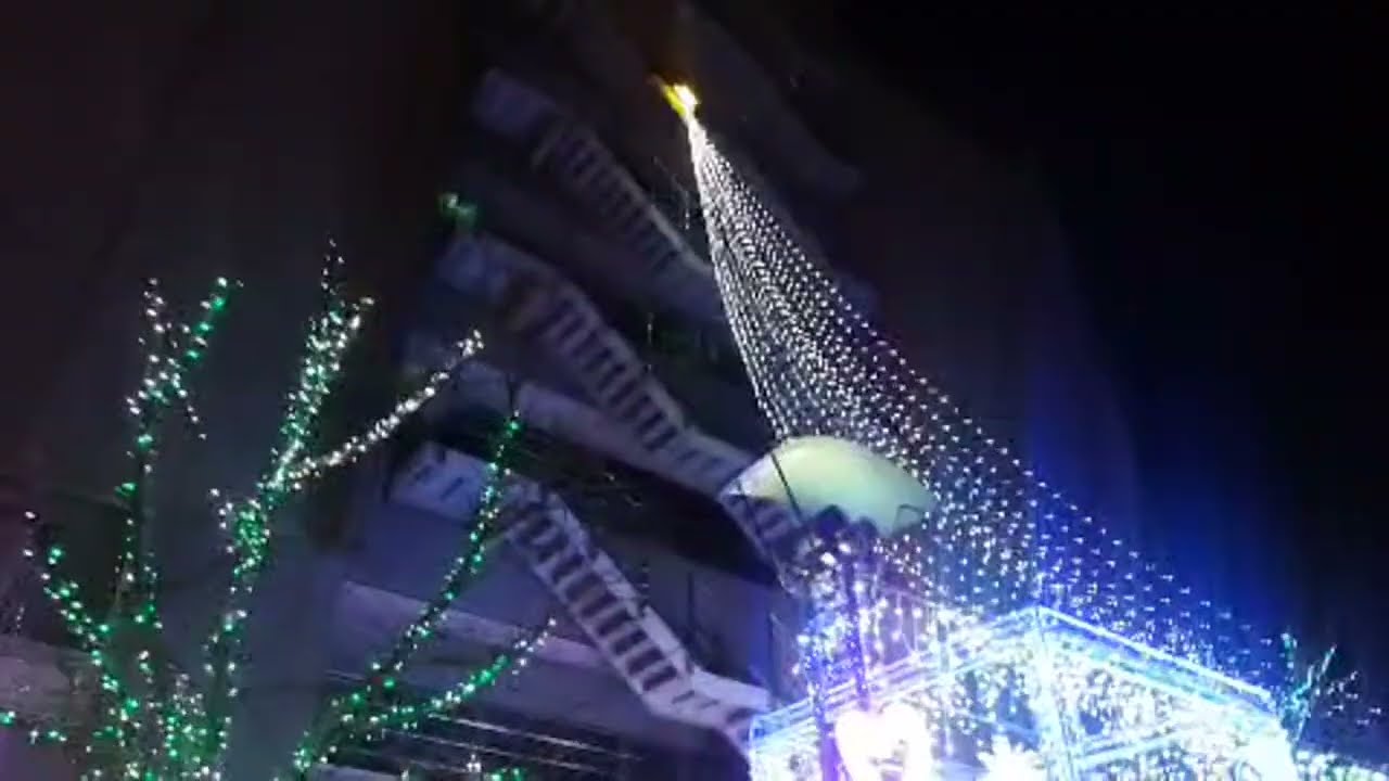岩国駅前散歩配信中！