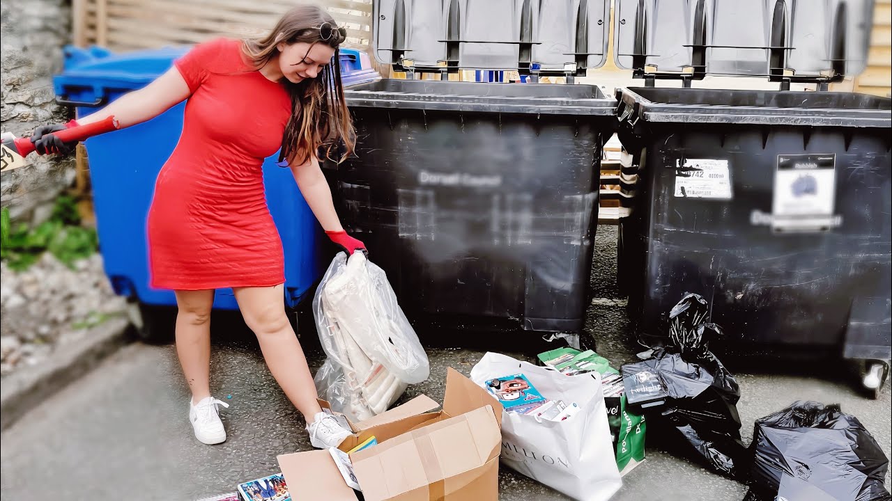 WOAH😧MASSVE HAUL!! DUMPSTER DIVING IN SHANTY ENGLAND 🏴󠁧󠁢󠁥󠁮󠁧󠁿😱😳