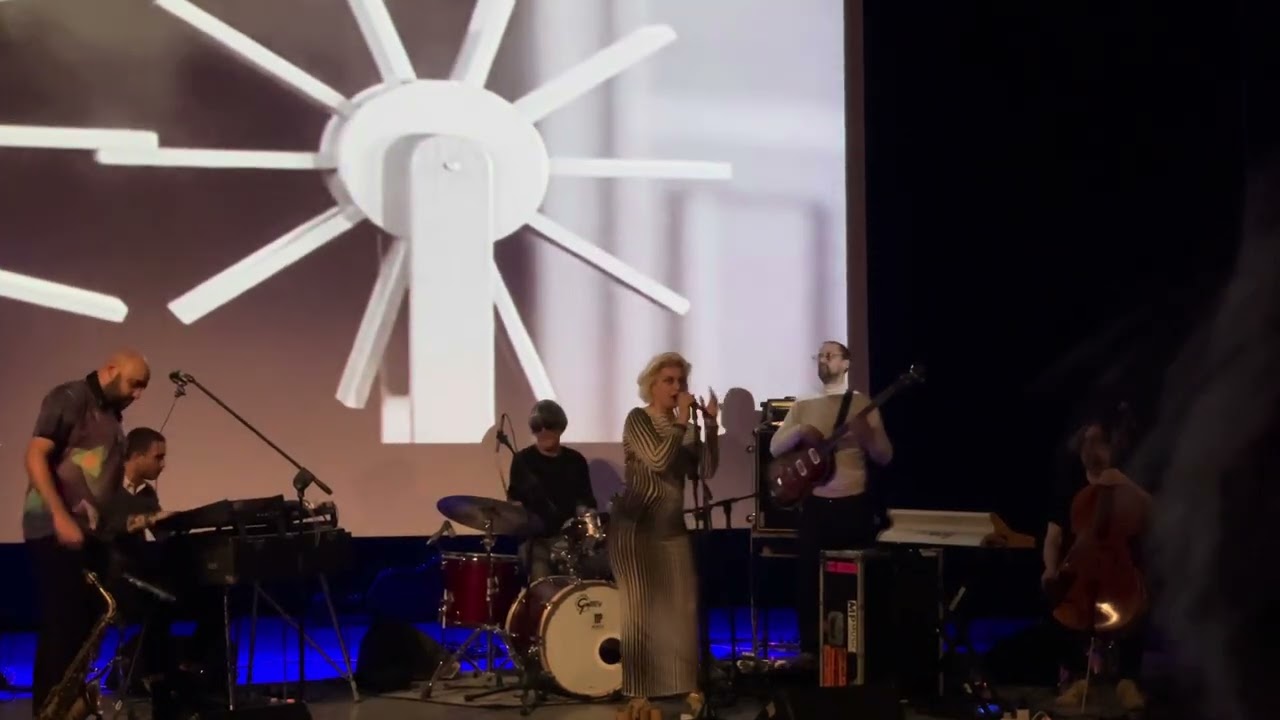 THE HELIOCENTRICS - Live 3