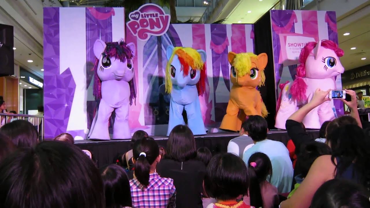 Trissie @ My Little Pony Live Show