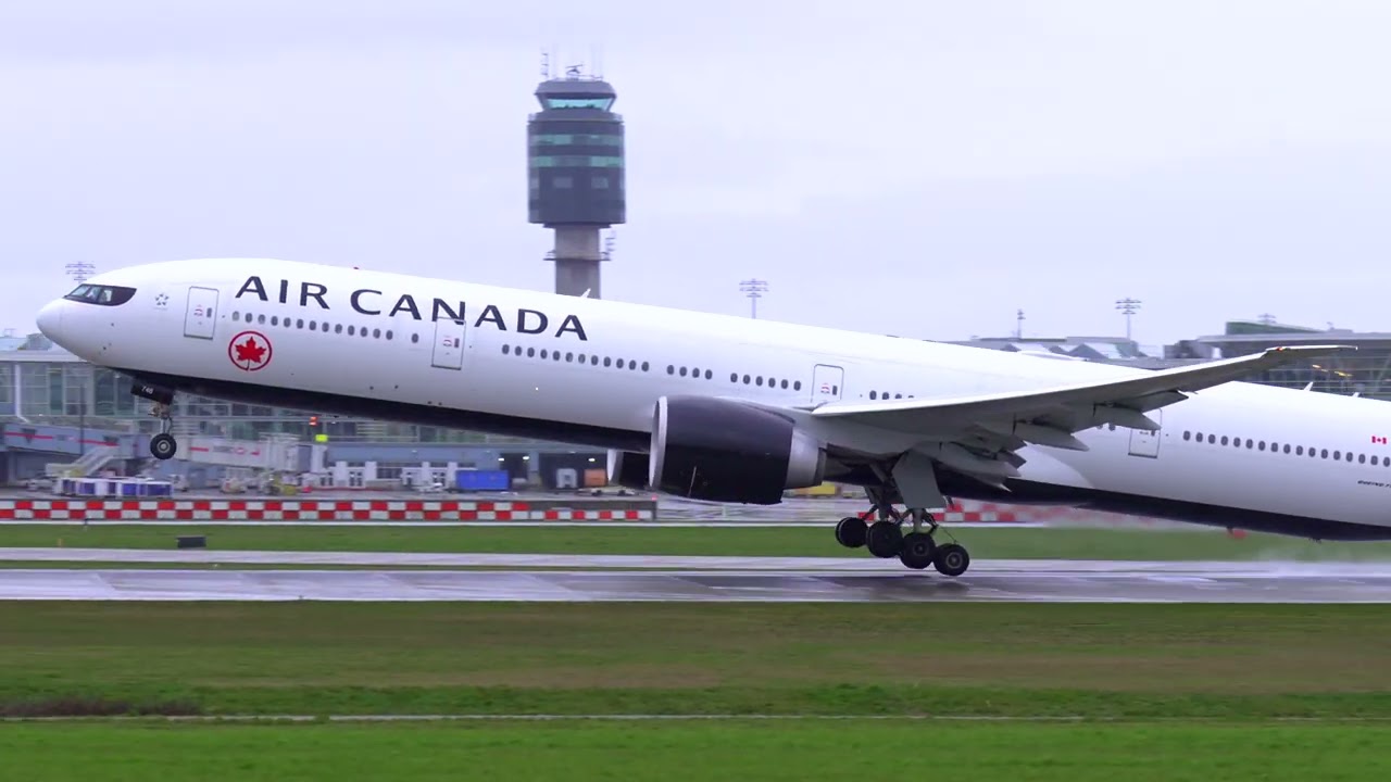 Air Canada 777-300ER Takeoff From Vancouver International Airport