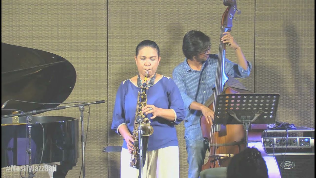 Indra Lesmana Trio ft. Yuyun - What A Wonderful World @ Mostly Jazz in Bali 22/05/16 [HD]