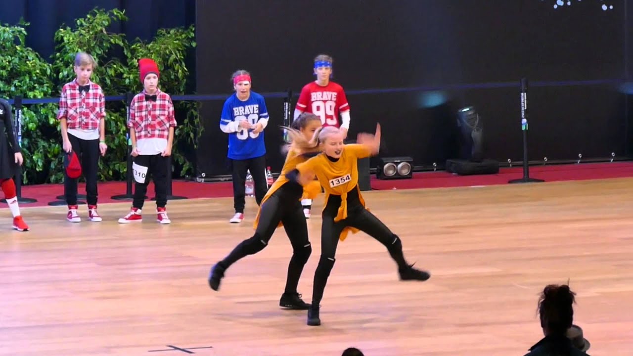 IDO WORLD HIP-HOP CHAMPIONSHIP 2015 Worldchampion Duo Denise & Leonie