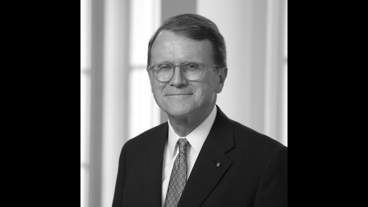 Experience Darden #224: Re-Air: Office Hours with Bob Bruner