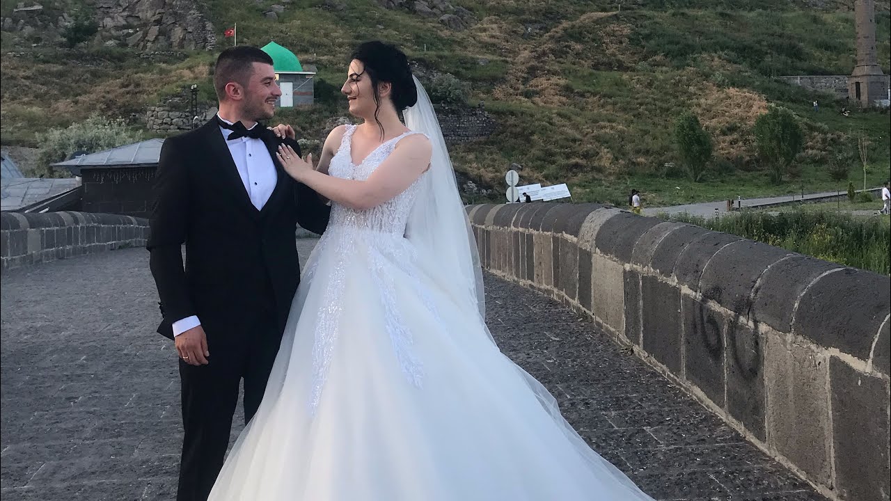 Azerbaycan Uzundere Reqsi Kars’ın Muhteşem Düğünü İlk Giriş Dansı