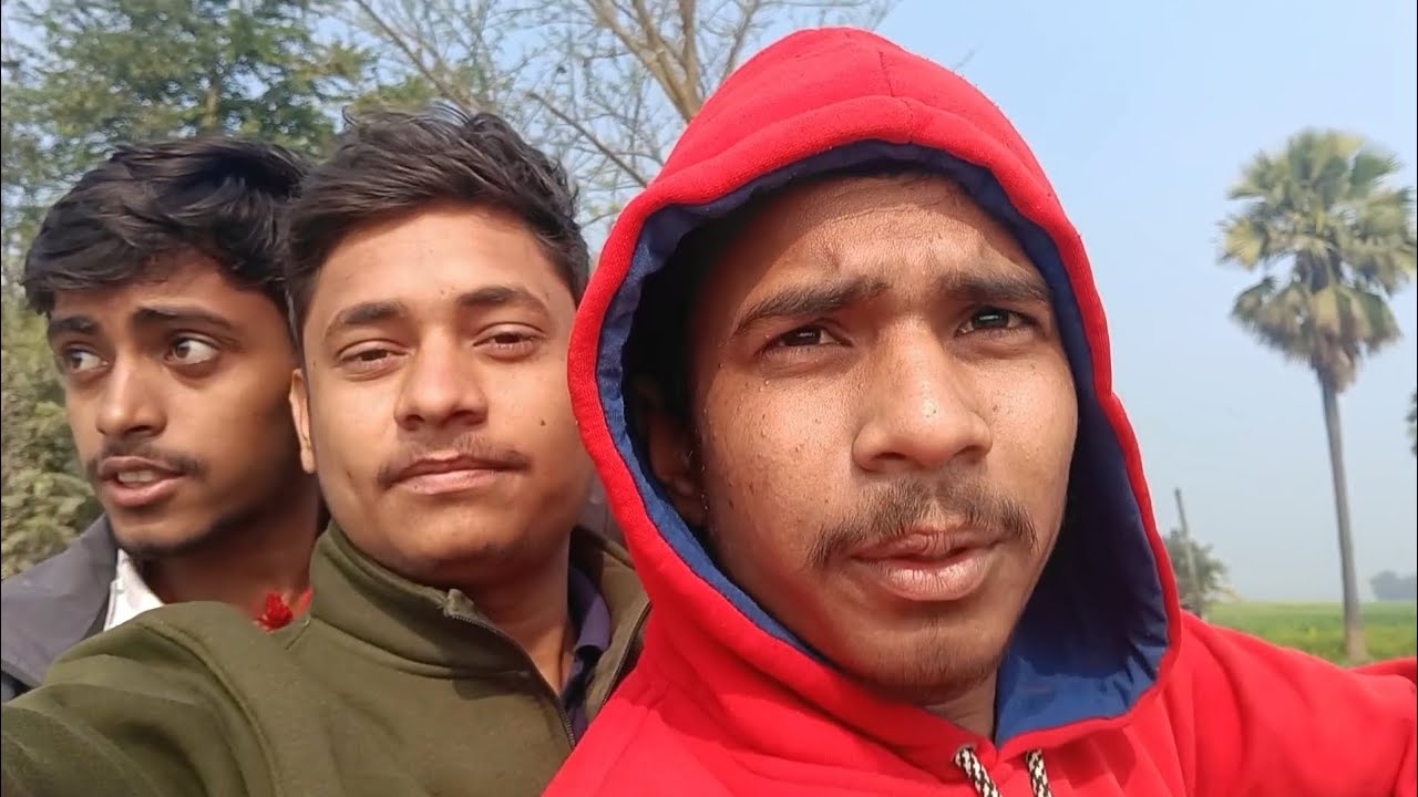 Ham tino dost gaye gaye mall ghumne 😜😜#ternding l#vairalvideo 