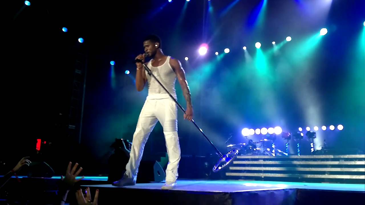 Usher performing Nice and Slow