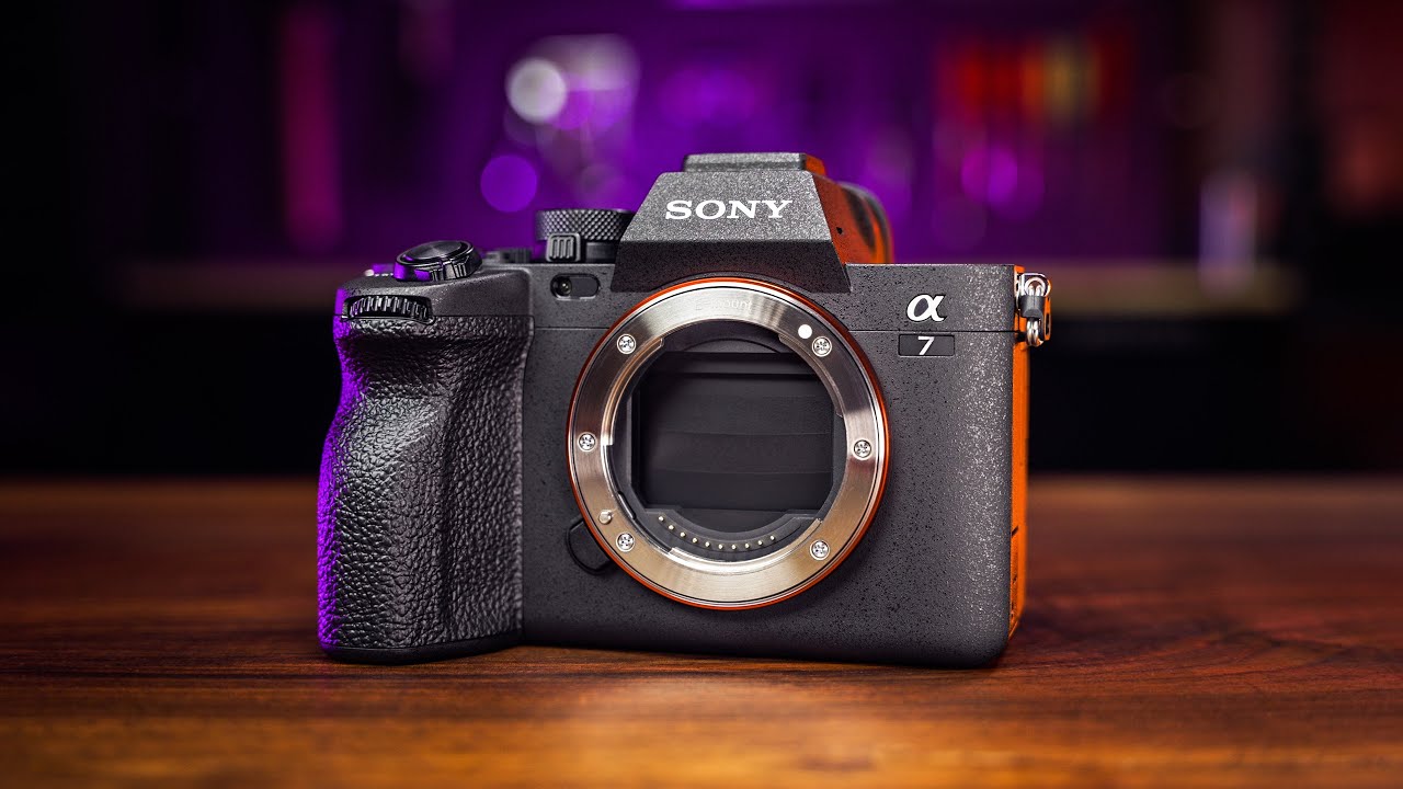 Обзор Sony a7 IV: лучшая гибридная камера за свои деньги!