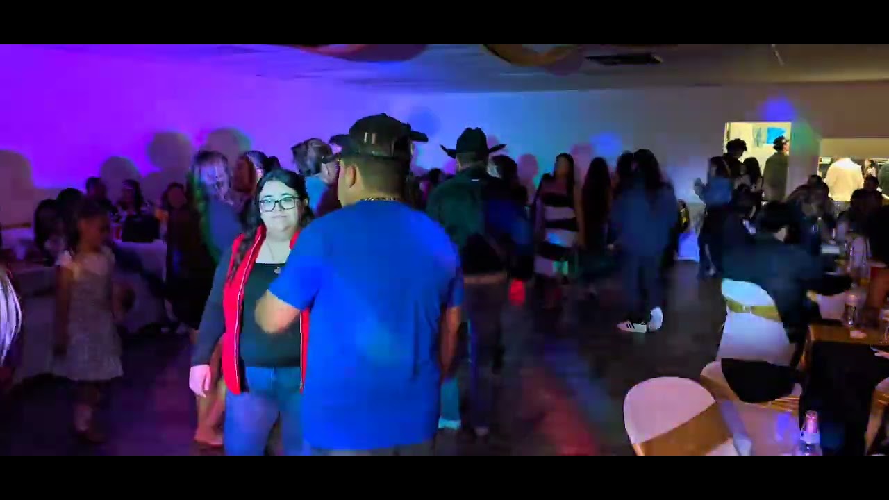 Fiesta  Salón  masonic Oxford PA  cumpleaños  18 de Michelle  Mora 