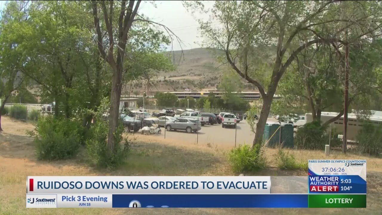 Ruidoso Downs evacuated, horse races cancelled