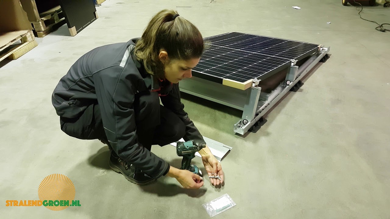 Solarstell connect portrait platdak zonnepanelen | Stralendgroen