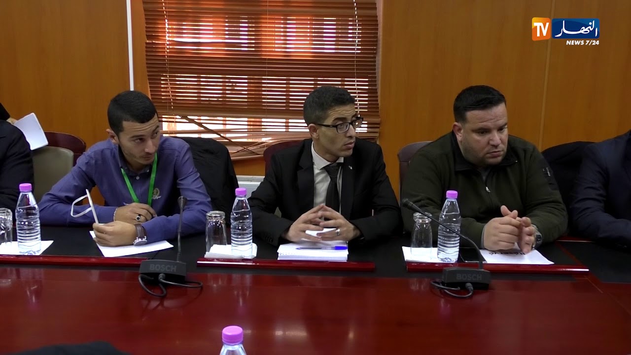 كهول بين سن 40 و 50 سنة على رأس تنظيمات طلابية..والوزارة مطالبة بالتدخل