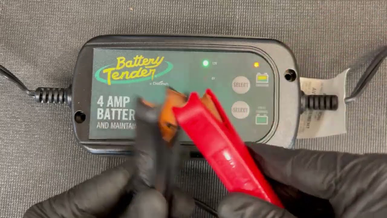 BEST and Easiest Battery Tender Trickle Charger
