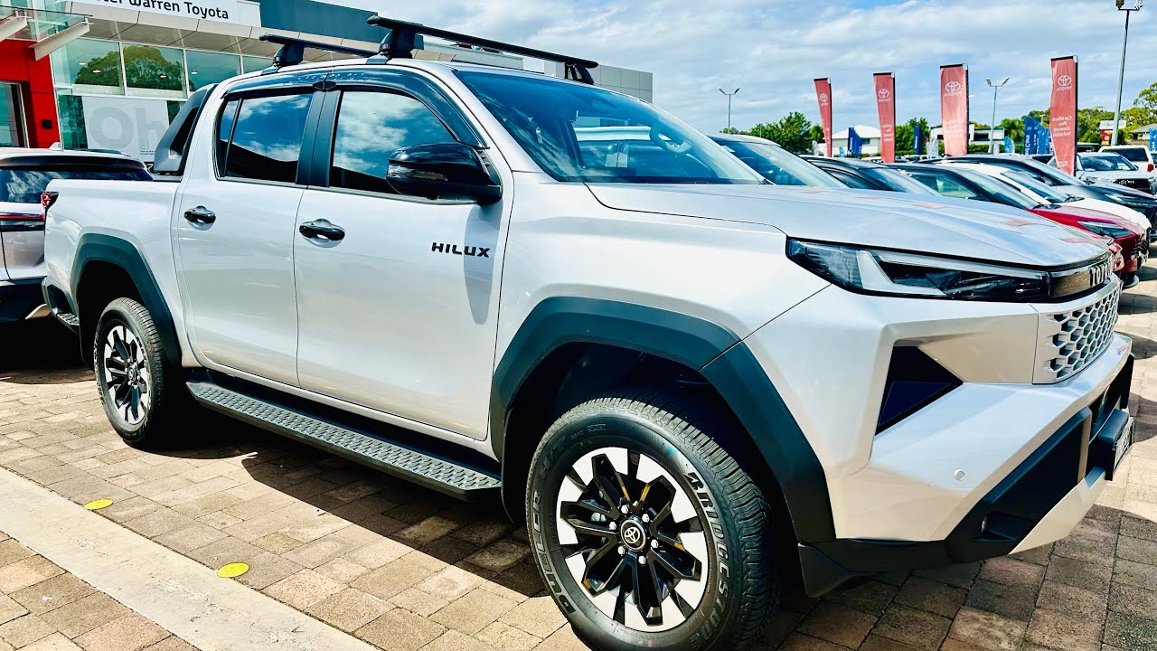 ALL New 2026 Toyota Hilux SR5 in Stunning Silver – Tough, Smart & Stylish | POV Walkaround