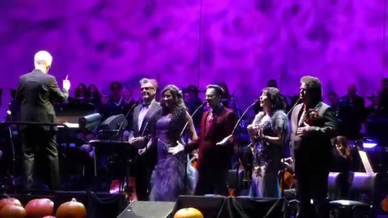 This is Halloween (Nightmare Before Christmas Live @ The Hollywood Bowl 10-31-2015)