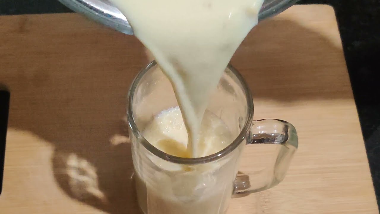 Street style Badam Milk with secret tips and ingredients || Easy way to prepare thick Badam Milk ||