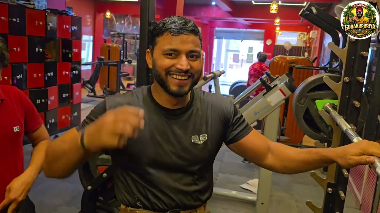 Yah kaun se exercise hai🤔#YouTube#YouTuber#gymlife Shorts#YouTubeShorts#Subscribe#LikeShareSubscribe