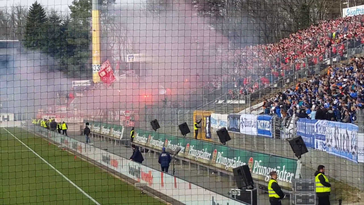 SV Darmstadt 98 vs FSV Mainz Pyrotechnik  2-1 2017