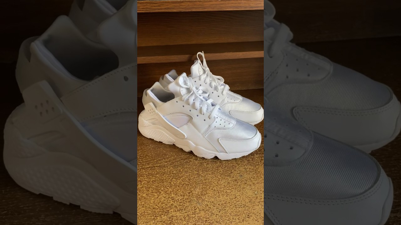 Nike huarache blanc.                                   #nike #huarache #sneakeraddict